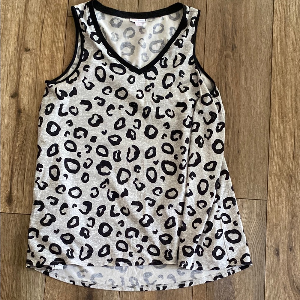 LuLaRoe Black and White Sleeveless Tank Top